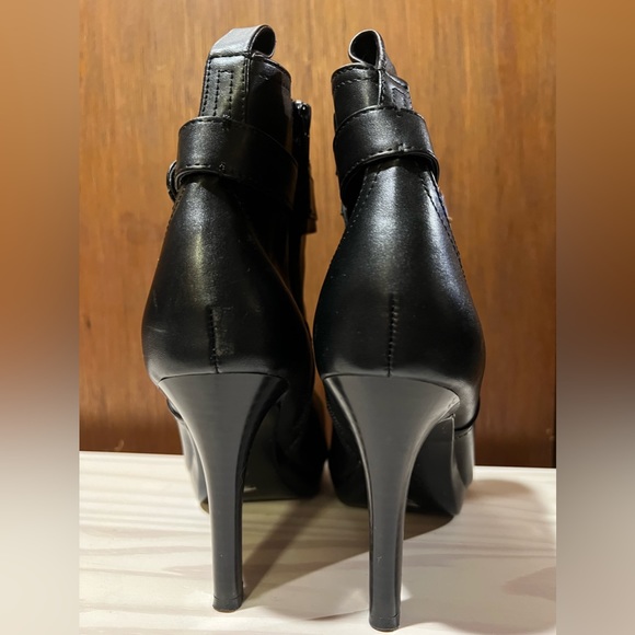 Alfani Step'n' Flex Ankle Boots - Picture 5 of 14